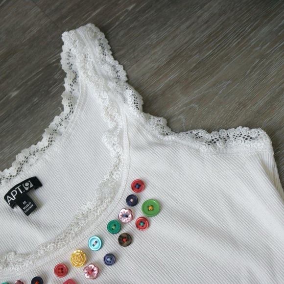 Upcycled button tank top by me - Picture 6 of 8